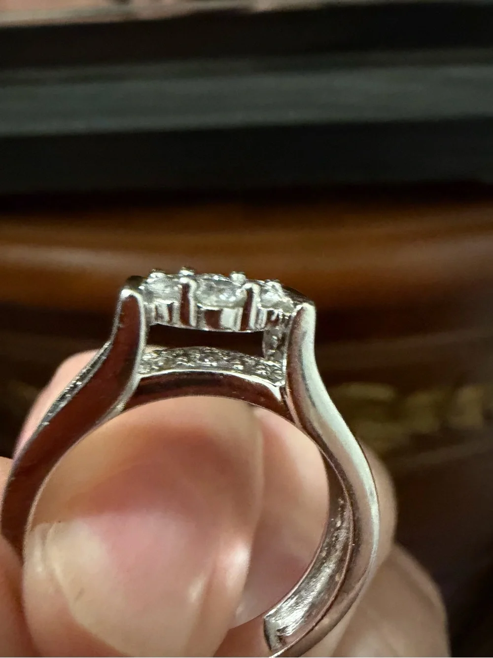 10k Genuine White Gold Cluster Genuine Diamond Ring - Size 7